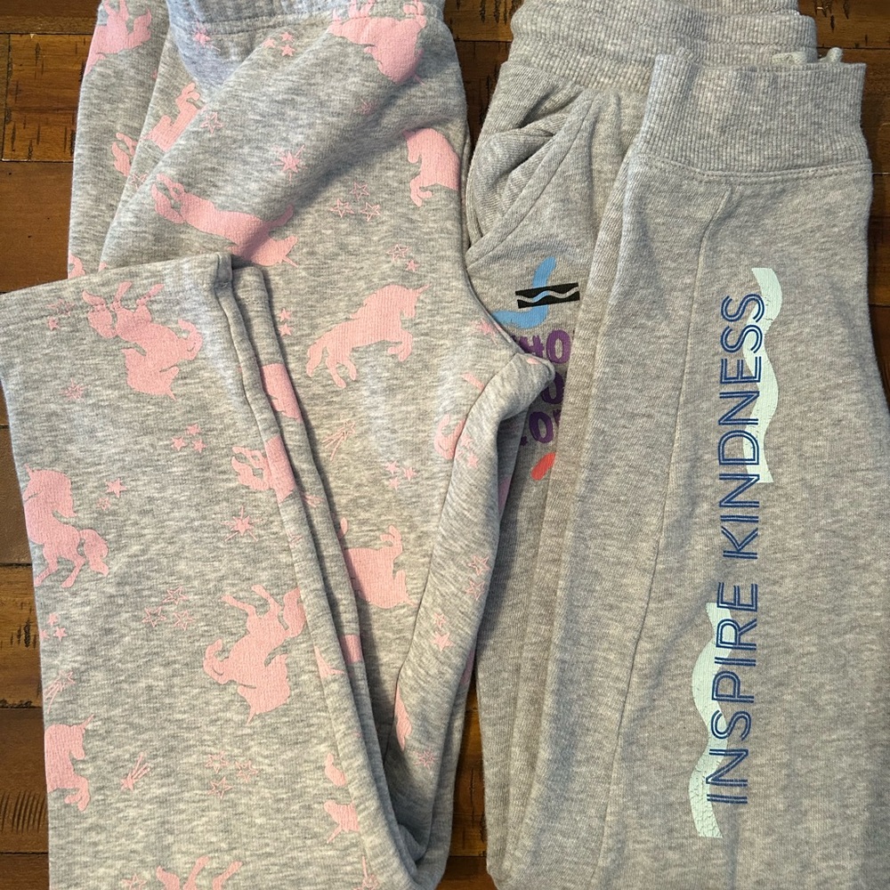 Lands end and Kohls Gray and Pink Kids Joggers. 2 pair. See tags for price.